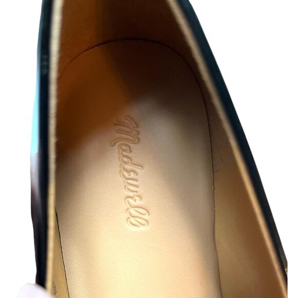 Slightly used Madewell Elsie Mary Jane flat – black patent leather size 8. - Picture 3 of 5